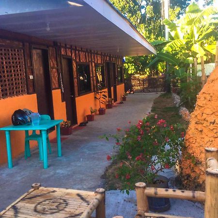 Don Leo'S Bnb Esperanza Exterior photo